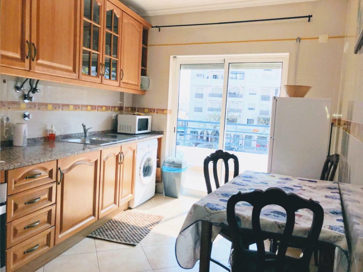 Rei Apartment Quarteira Eksteriør bilde
